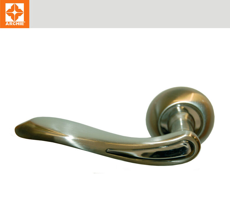 Iekšdurvju rokturis ARCHIE AH10102-78 – elegants bronzas tonis