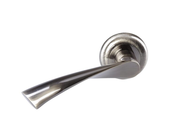 Iekšdurvju rokturis Legartis AL1133-15 – bronzas tonis