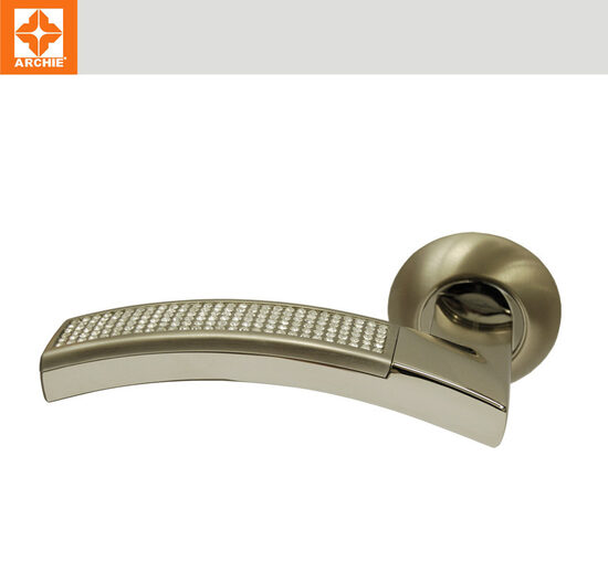 Iekšdurvju rokturis ARCHIE AH10132A-78 – niķeļa apdare ar kristāliem
